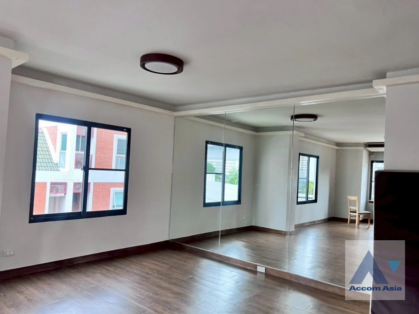 12  1 br Apartment for rent and sale in Sukhumvit ,Bangkok BTS Asok - MRT Sukhumvit at Contemporary Mansion AA44329