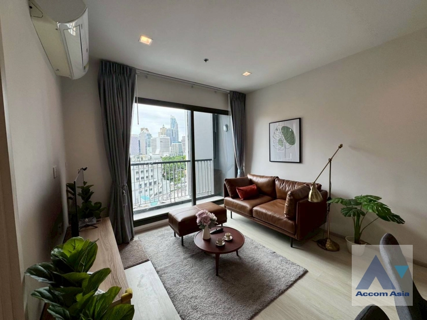  Life One Wireless Condominium  2 Bedroom for Rent BTS Ploenchit in Ploenchit Bangkok