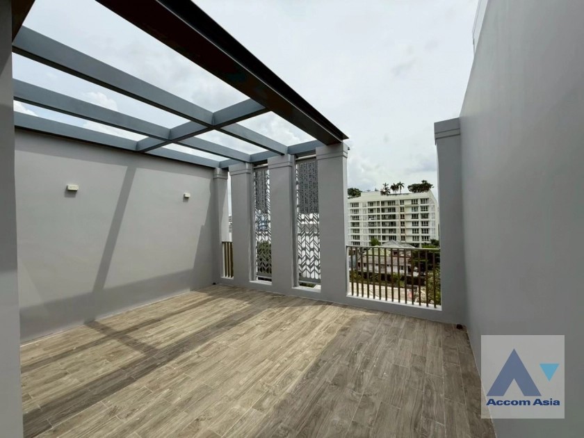 13  3 br House for rent and sale in Sukhumvit ,Bangkok BTS Thong Lo AA44354