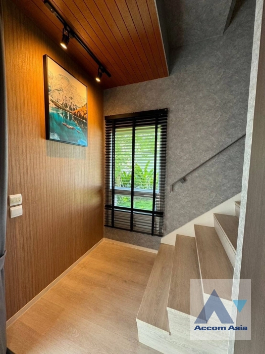 6  4 br House for rent and sale in Pattanakarn ,Bangkok BTS Bang Na at Manthana Bangna Wongwaen AA44358