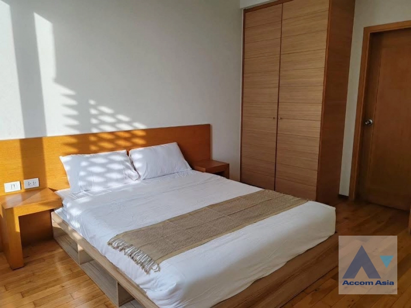 7  1 br Condominium for rent and sale in Sathorn ,Bangkok BTS Chong Nonsi - BRT Sathorn at The Empire Place AA44360