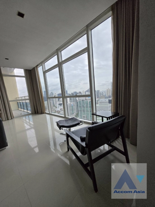  1  3 br Condominium for rent and sale in Ploenchit ,Bangkok BTS Ploenchit at Athenee Residence AA44371