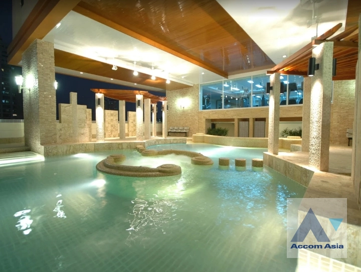  Kids Friendly Space, Walk to BTS 450m Apartment  3 Bedroom for Sale & Rent BTS Phrom Phong in Sukhumvit Bangkok