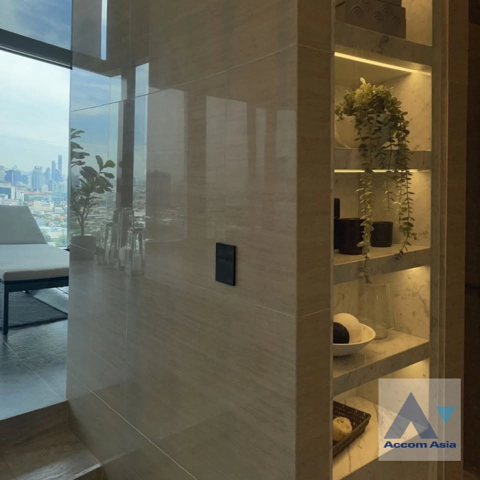 unitCorner Unit, Riverside / River View, Duplex Condo |  1 Bedroom  Condominium For Rent in Rama 3, Bangkok  near BTS On Nut (AA44377)