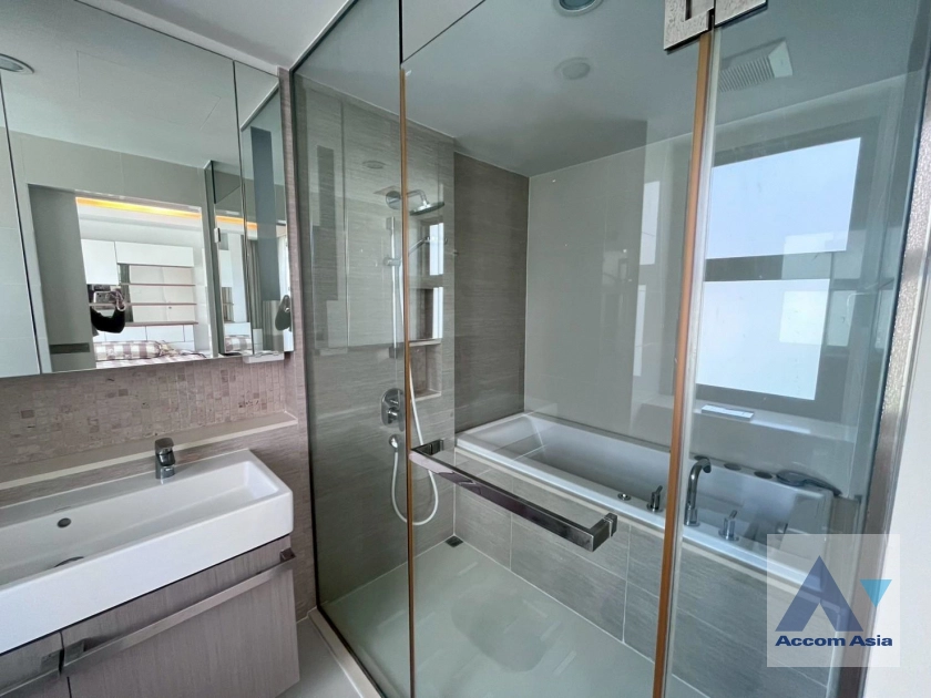 14  2 br Condominium for rent and sale in Sukhumvit ,Bangkok BTS Ekkamai at MODE Sukhumvit 61 AA44382