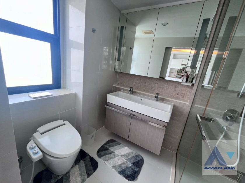 20  2 br Condominium for rent and sale in Sukhumvit ,Bangkok BTS Ekkamai at MODE Sukhumvit 61 AA44382