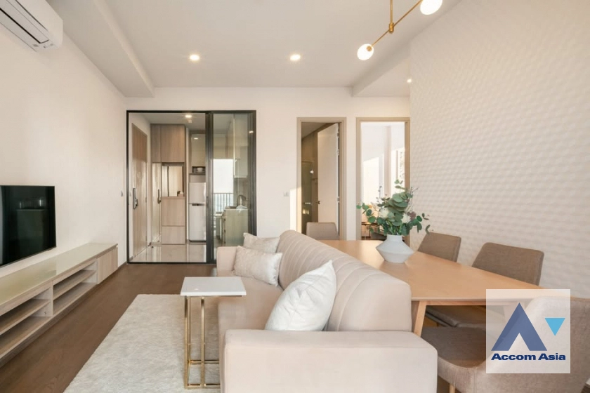 unit 2 Bedrooms  Condominium For Rent & Sale in Phaholyothin, Bangkok  near BTS Phaya Thai (AA44387)