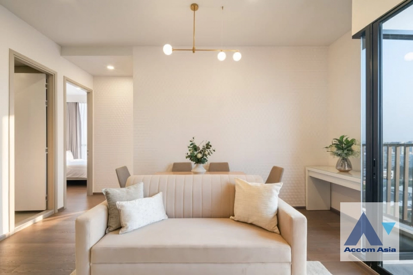 unit 2 Bedrooms  Condominium For Rent & Sale in Phaholyothin, Bangkok  near BTS Phaya Thai (AA44387)