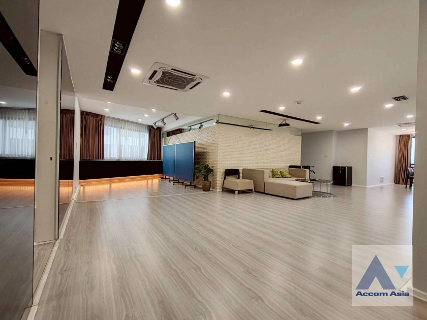 6  3 br Condominium for rent and sale in Sukhumvit ,Bangkok  at President Park Sukhumvit 24   AA44389