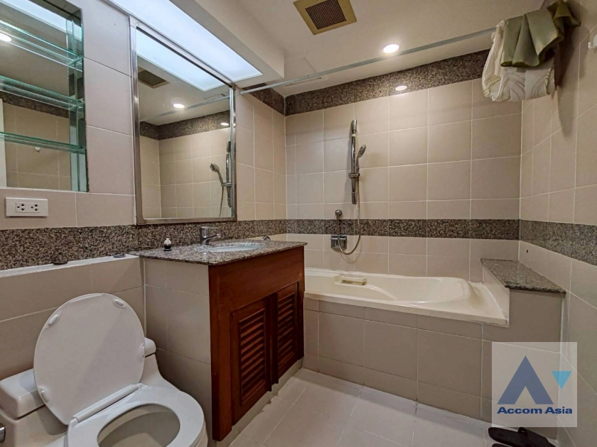 17  3 br Condominium for rent and sale in Sukhumvit ,Bangkok  at President Park Sukhumvit 24   AA44389