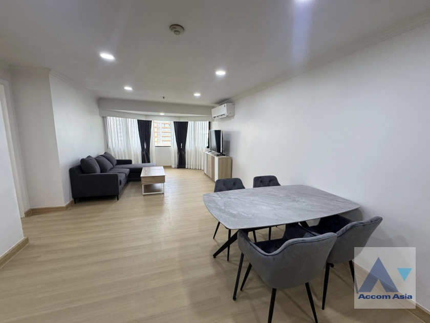 unit 2 Bedrooms  Condominium For Rent & Sale in Sukhumvit, Bangkok  near BTS Phrom Phong (AA44390)