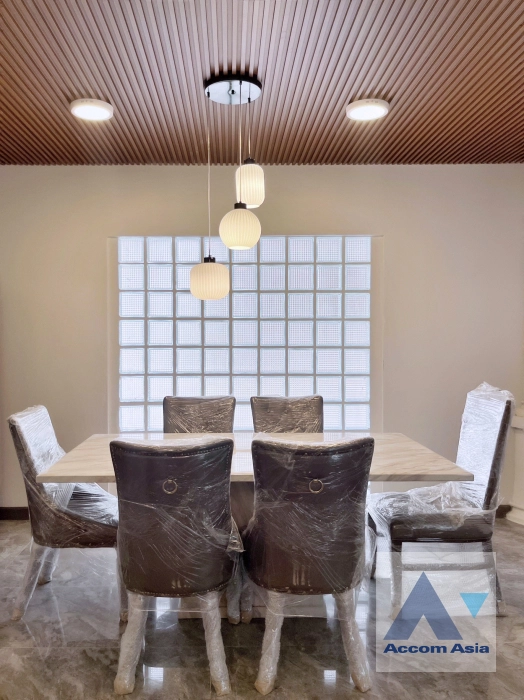 13  5 br Townhouse for rent and sale in Sukhumvit ,Bangkok BTS Thong Lo at Thonglo Classic Home AA44391