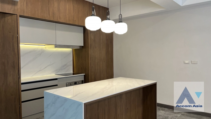 9  5 br Townhouse for rent and sale in Sukhumvit ,Bangkok BTS Thong Lo at Thonglo Classic Home AA44391