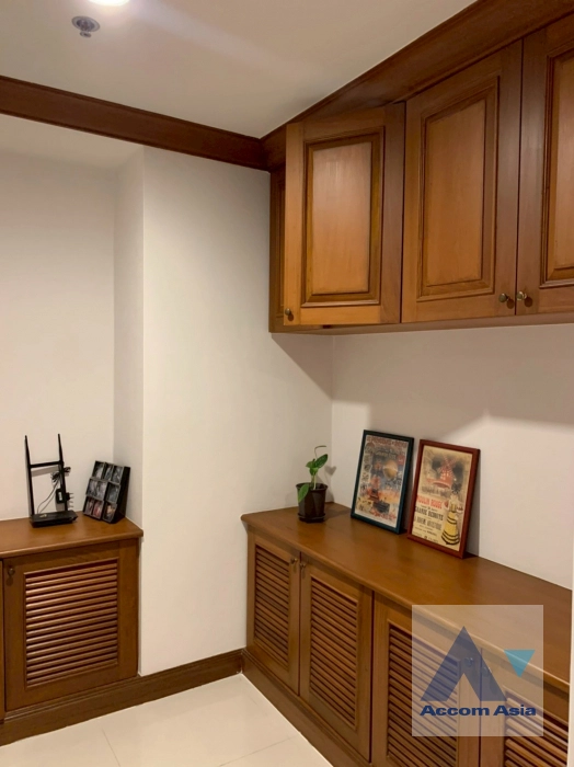 10  3 br Apartment for rent and sale in Sukhumvit ,Bangkok BTS Asok - MRT Sukhumvit at Perfect Apartment for Big Family, Prime Location Near Main Street AA44394