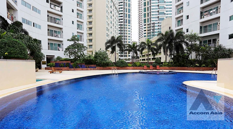  Perfect for a big family Apartment  2 Bedroom for Sale & Rent BTS Phrom Phong in Sukhumvit Bangkok