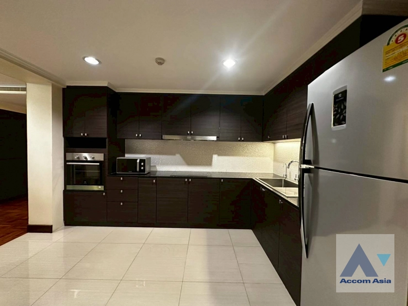 5  2 br Apartment For Rent in Ploenchit ,Bangkok BTS Ploenchit at Residence of Bangkok AA44400