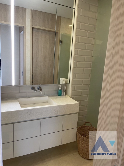 4  2 br Condominium For Rent in Sukhumvit ,Bangkok BTS Ekkamai at Siamese Exclusive 42 AA44405