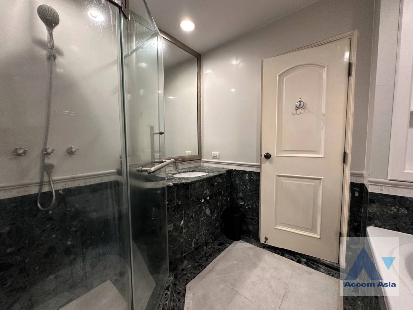 11  2 br Condominium For Rent in Sathorn ,Bangkok MRT Lumphini at Baan Nunthasiri AA44408