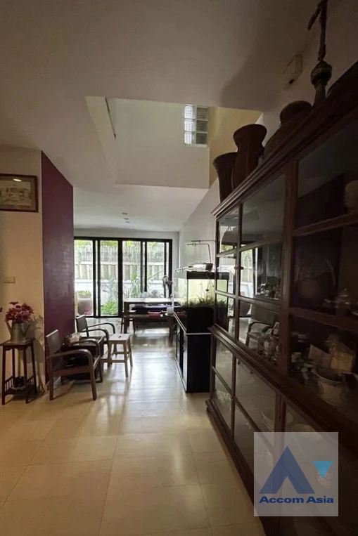  1  4 br Townhouse for rent and sale in Sathorn ,Bangkok BRT Nararam 3 at Modern style AA44409