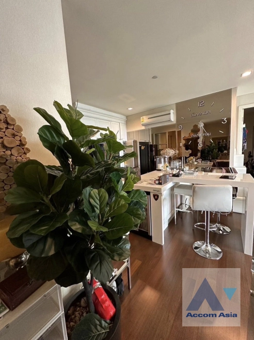 unit 2 Bedrooms  Condominium For Sale in Sukhumvit, Bangkok  near BTS Thong Lo (AA44410)