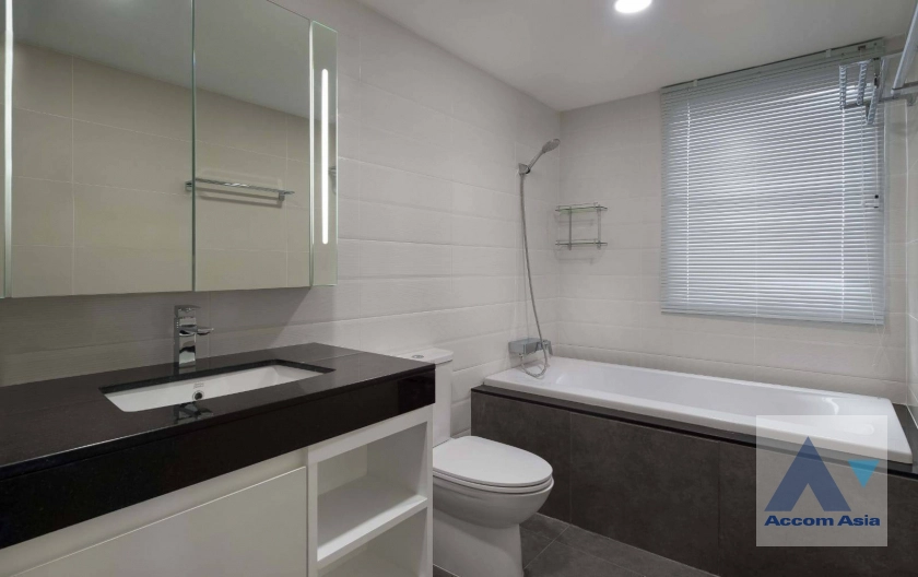 4  2 br Apartment For Rent in Sukhumvit ,Bangkok BTS Phrom Phong at Comfort of living AA44411