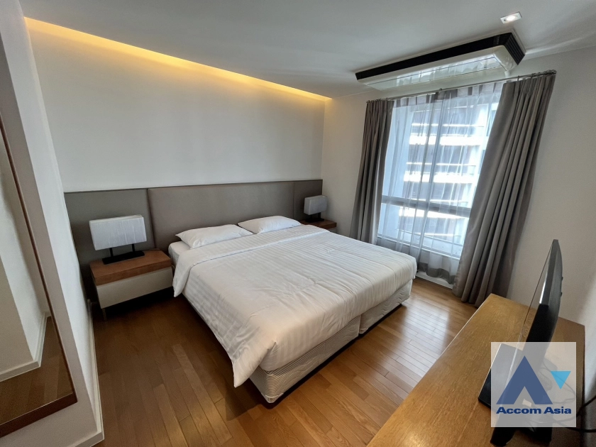 5  3 br Apartment For Rent in Sathorn ,Bangkok BRT Thanon Chan at Family-Friendly Serviced Apartment with Big Green Spaces AA44419