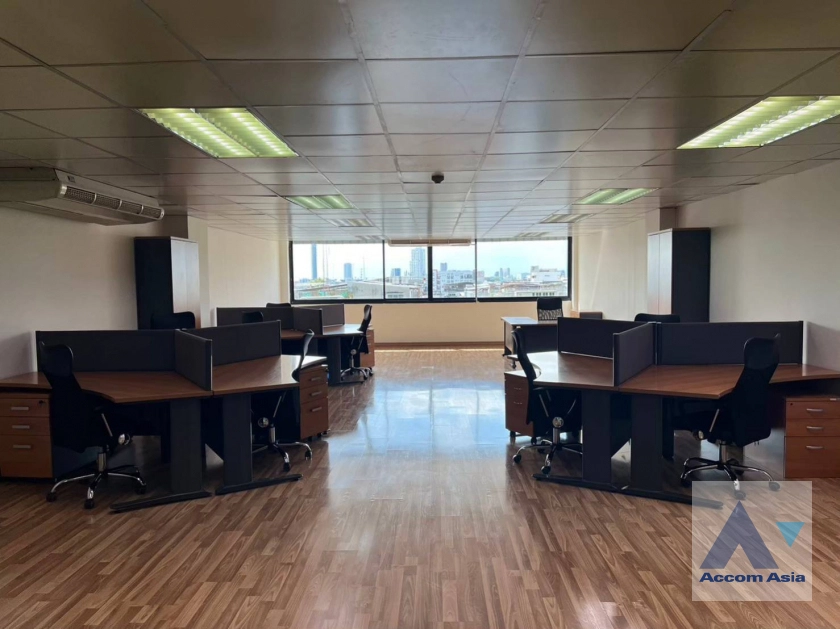 unit Office space For Rent in Sathorn, Bangkok  near BTS Saint Louis (AA44420)