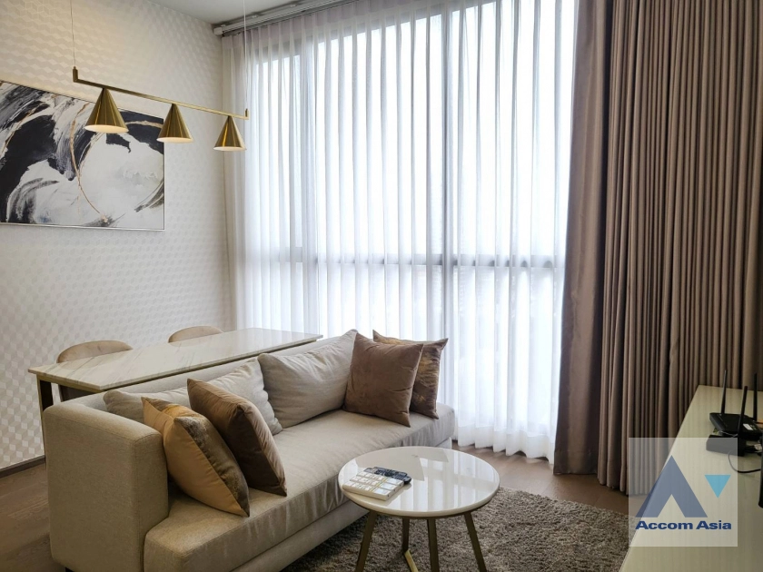 unit 2 Bedrooms  Condominium For Rent in Phaholyothin, Bangkok  near BTS Phaya Thai (AA44422)