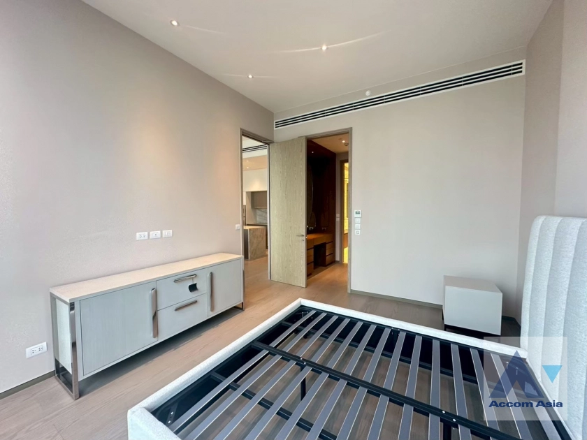 5  1 br Condominium for rent and sale in Ploenchit ,Bangkok BTS Chitlom at Scope Langsuan AA44423