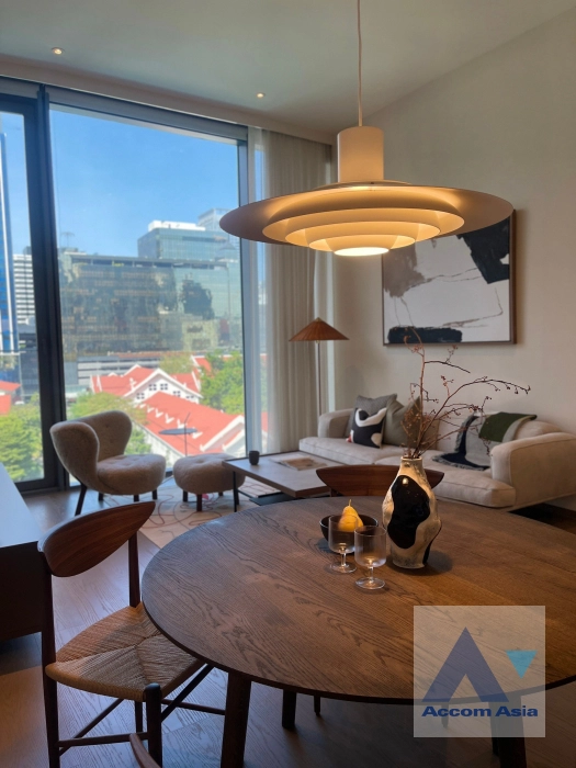 unit 1 Bedroom  Condominium For Rent in Ploenchit, Bangkok  near BTS Chitlom (AA44424)