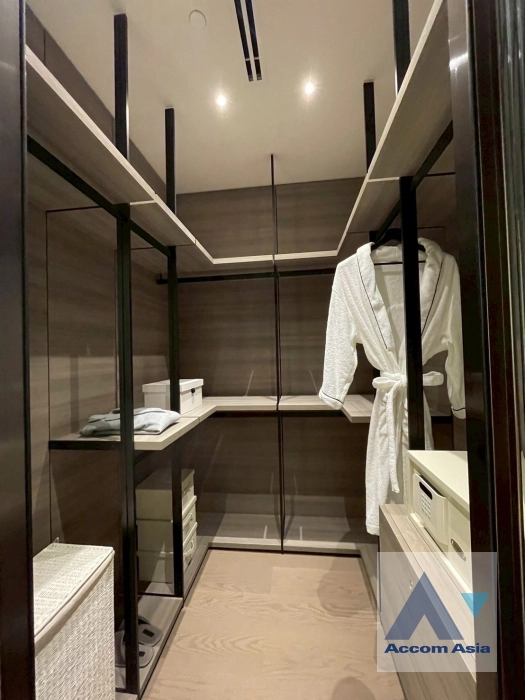 19  1 br Condominium For Rent in Ploenchit ,Bangkok BTS Chitlom at Scope Langsuan AA44425