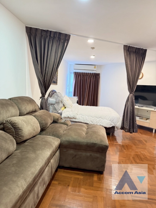  Witthayu Complex Condominium  2 Bedroom for Sale & Rent BTS Ploenchit in Ploenchit Bangkok