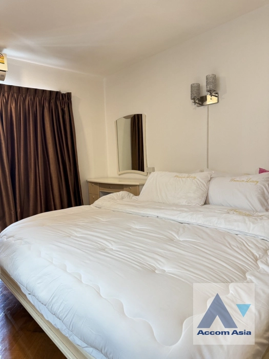 5  2 br Condominium for rent and sale in Ploenchit ,Bangkok BTS Ploenchit at Witthayu Complex AA44426