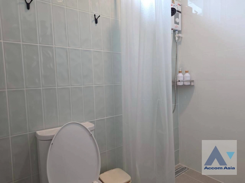 13  5 br House for rent and sale in Sukhumvit ,Bangkok BTS On Nut AA44429