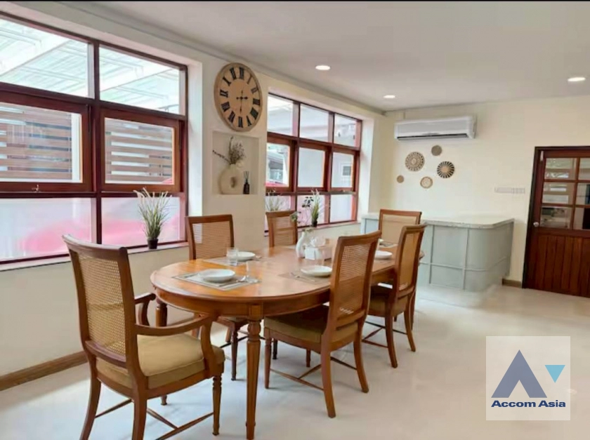 6  5 br House for rent and sale in Sukhumvit ,Bangkok BTS On Nut AA44429