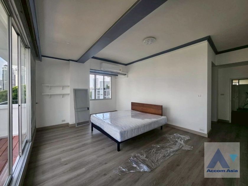 10  3 br Apartment for rent and sale in Sukhumvit ,Bangkok BTS Thong Lo at Oasis at Sukhumvit AA44435