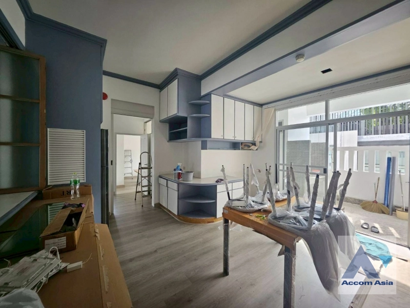  1  3 br Apartment for rent and sale in Sukhumvit ,Bangkok BTS Thong Lo at Oasis at Sukhumvit AA44435