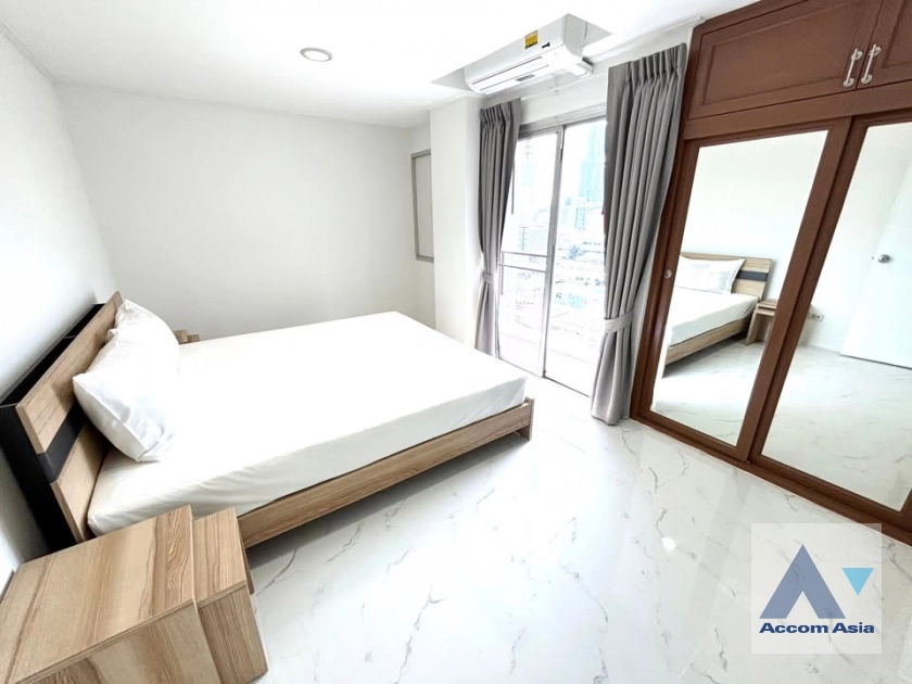10  2 br Condominium for rent and sale in Sukhumvit ,Bangkok BTS Phra khanong at Waterford Park Rama 4 AA44438