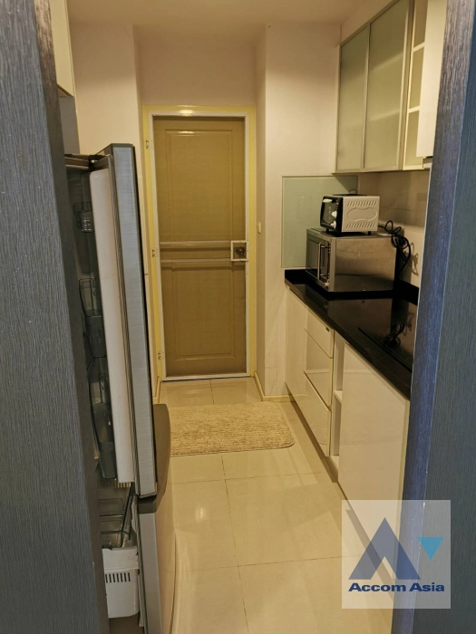 unit 2 Bedrooms  Condominium For Rent in Sukhumvit, Bangkok  near BTS Phrom Phong (AA44440)