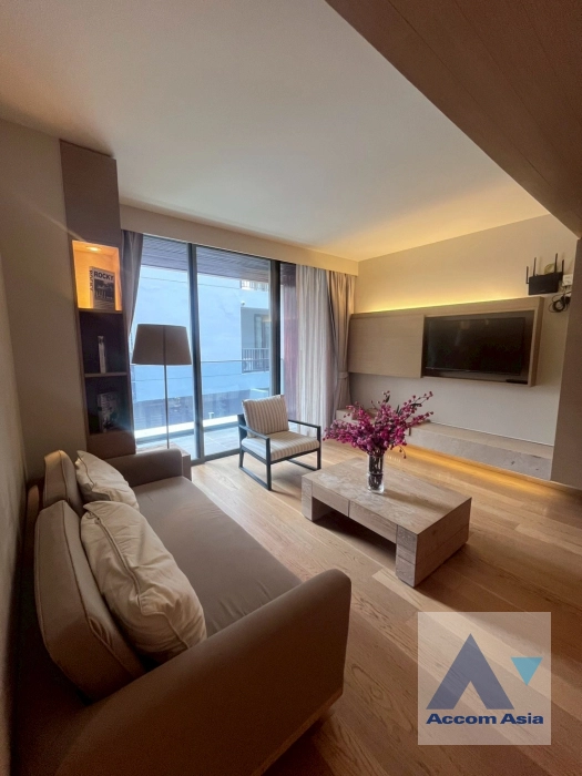 unit 2 Bedrooms  Apartment For Rent & Sale in Sukhumvit, Bangkok  near BTS Phrom Phong (AA44442)