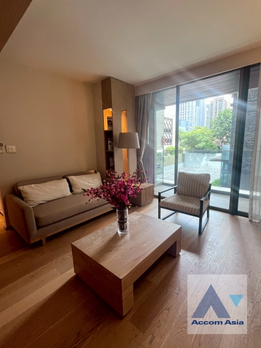 unit 2 Bedrooms  Apartment For Rent & Sale in Sukhumvit, Bangkok  near BTS Phrom Phong (AA44442)