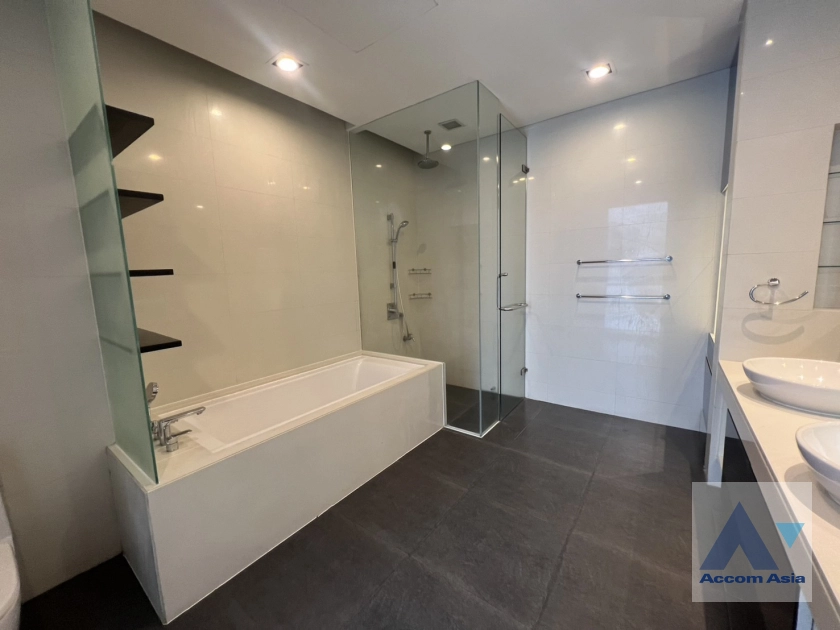 30  4 br Condominium For Rent in Sukhumvit ,Bangkok BTS Asok - MRT Sukhumvit at Domus 16 AA44450
