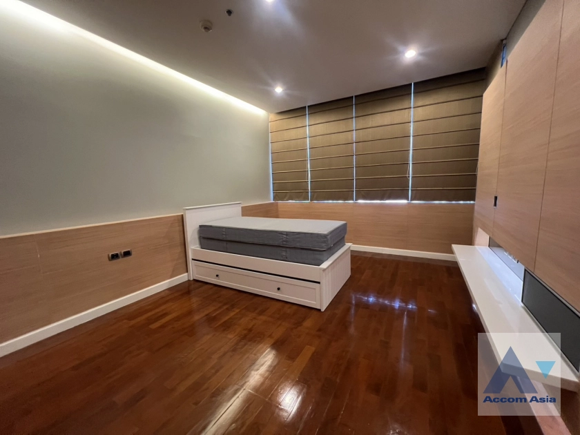24  4 br Condominium For Rent in Sukhumvit ,Bangkok BTS Asok - MRT Sukhumvit at Domus 16 AA44450