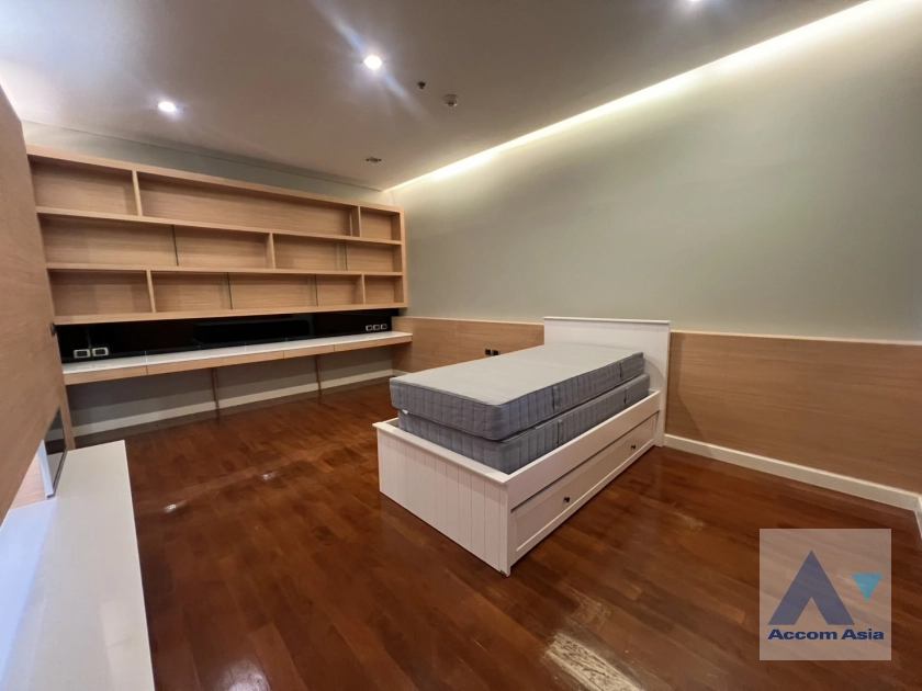 25  4 br Condominium For Rent in Sukhumvit ,Bangkok BTS Asok - MRT Sukhumvit at Domus 16 AA44450