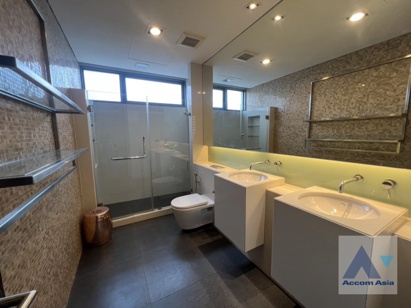 15  4 br Condominium For Rent in Sukhumvit ,Bangkok BTS Asok - MRT Sukhumvit at Domus 16 AA44450