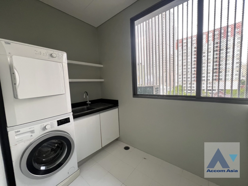 10  4 br Condominium For Rent in Sukhumvit ,Bangkok BTS Asok - MRT Sukhumvit at Domus 16 AA44450