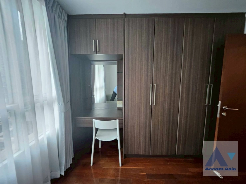 17  2 br Condominium For Rent in Ploenchit ,Bangkok BTS Chitlom at Urbana Langsuan AA44454