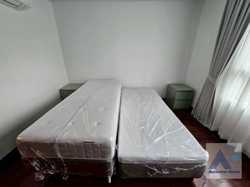 16  2 br Condominium For Rent in Ploenchit ,Bangkok BTS Chitlom at Urbana Langsuan AA44454