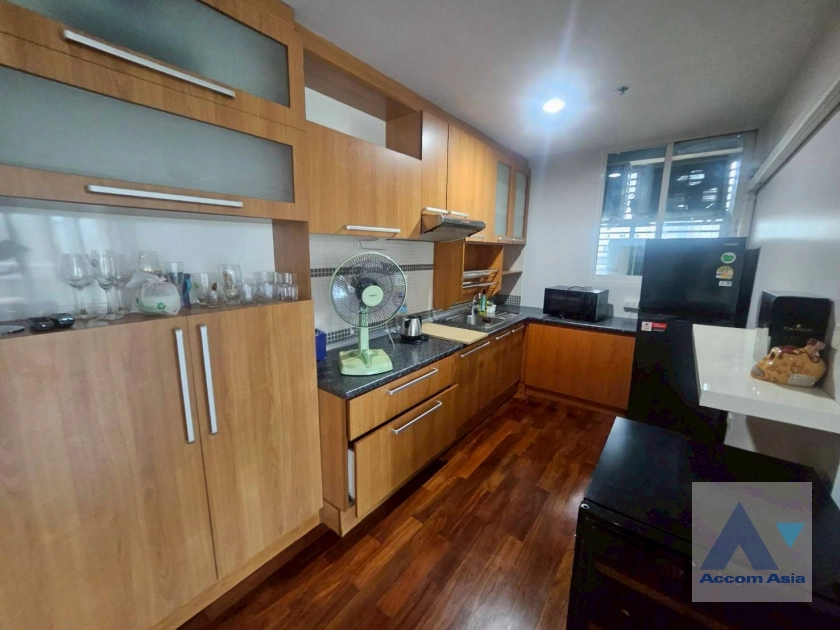 7  2 br Condominium For Rent in Ploenchit ,Bangkok BTS Chitlom at Urbana Langsuan AA44455