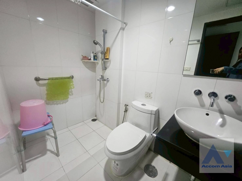 18  2 br Condominium For Rent in Ploenchit ,Bangkok BTS Chitlom at Urbana Langsuan AA44455